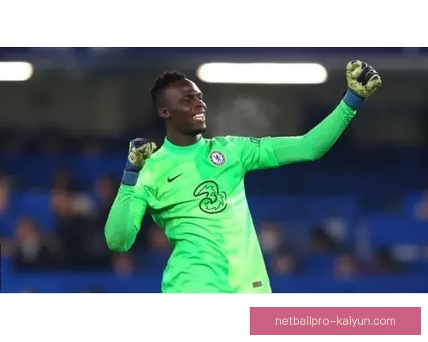 奥布拉克五连庄雅辛奖表现稳健，继续引领门将界风潮